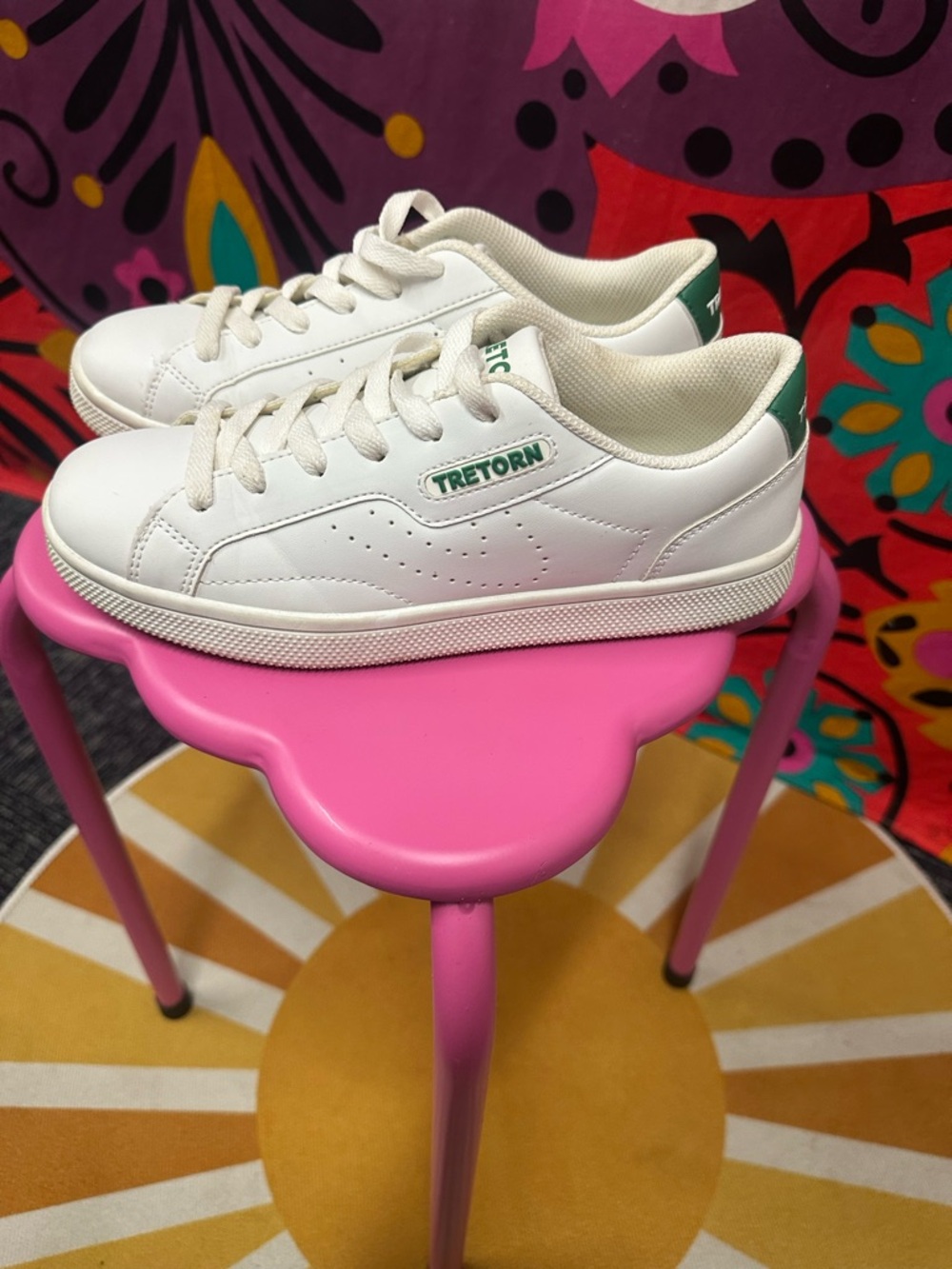 TRETORN white/green women’s tennis shoes sz 8